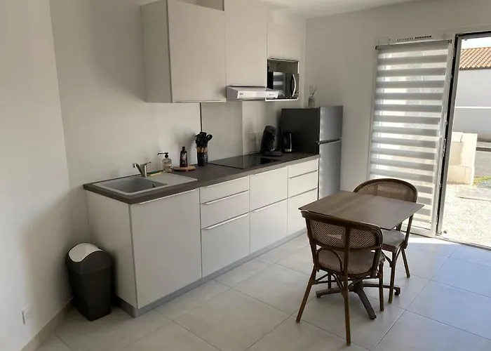 2 Proche Bord De 5 Mn A Pied